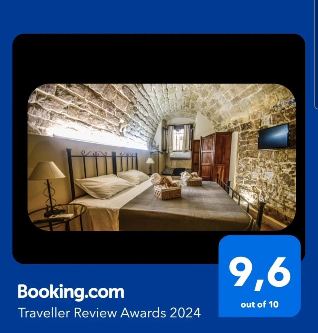Domum In Petra Casa Nella Roccia Self Check - In Villa Modica Eksteriør billede
