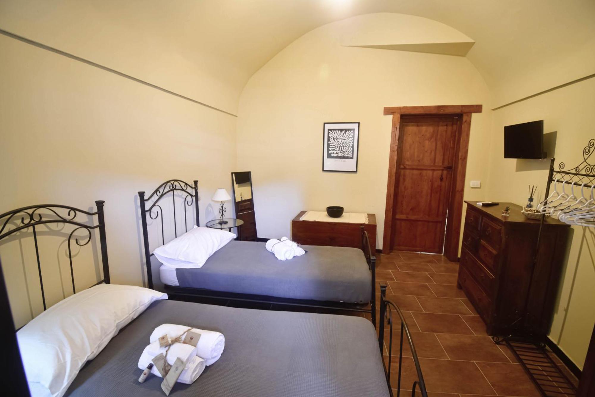 Domum In Petra Casa Nella Roccia Self Check - In Villa Modica Eksteriør billede